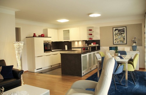 Untermunstertal Apartment | Ferienwohnung Sterzl mit Terrasse im Münstertal