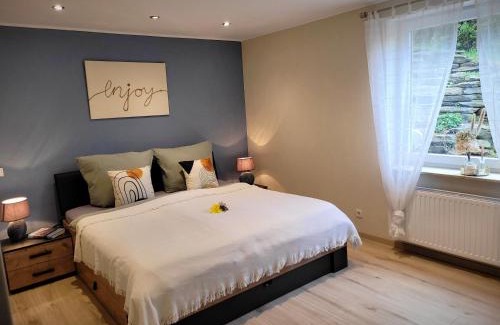 Buchenau Apartment | Ferienwohnung *Traumschleife Marienberg*