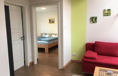 Marienrachdorf Apartment | Ferienwohnung Turmblick