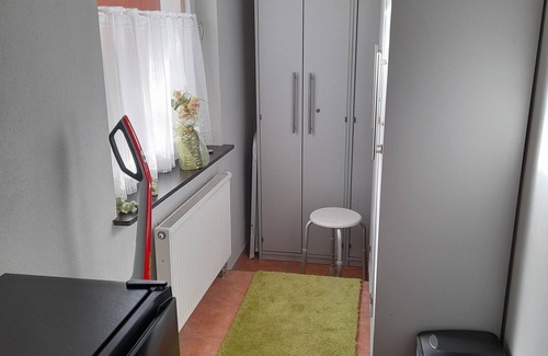 Ahrensbok Apartment | Ferienwohnung Unweit von Scharbeutz/ostsee
