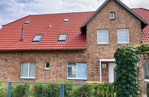 Wahrstorf Apartment | Ferienwohnung Warnowidyll