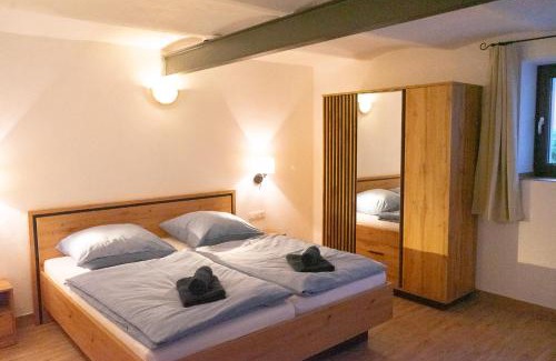 Watterbach Apartment | Ferienwohnung "Wasser" mit Sauna im Ferienhaus am Waldbach