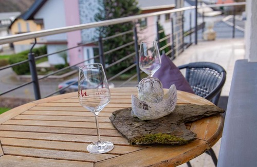 Krov Apartment | Ferienwohnung Weingut KDM