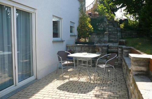 Schoenburg Apartment | Ferienwohnung Welz