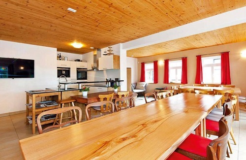 Hinterhermsdorf Apartment | Ferienwohnung "winterstein", 2 Schlafräume - Ferienhaus Winterbergblick