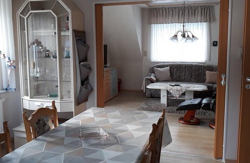 Center/Hamm-Bossendorf Apartment | Ferienwohnung Zum Römer, 1-6 Pers