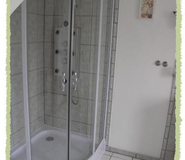 Lindenberg Apartment | Ferienwohnung zum Bernerhof