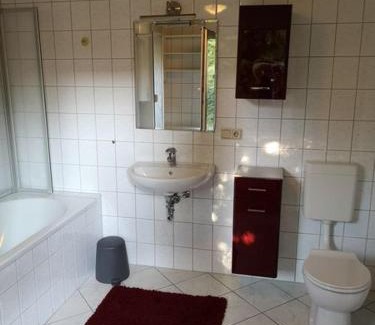 Thesenvitz Apartment | Ferienwohnungen Familie Jahn
