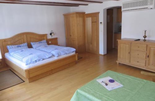 Meersburg Apartment | Ferienwohnungen Greitmann