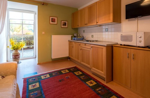 Aflenz Land Apartment | Ferienwohnungen Hotel Garni Dörflerwirt