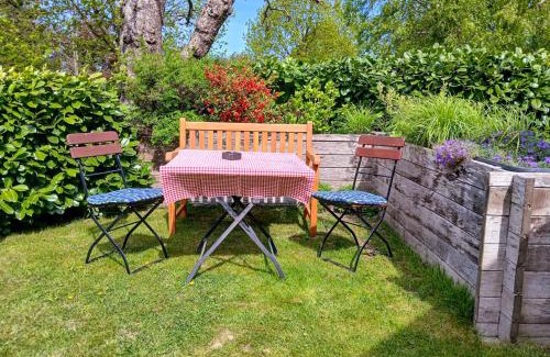 Gross Mohrdorf Apartment | Ferienwohnungen im Altbauernhaus