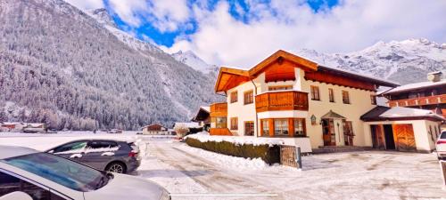Huben Apartment | Ferienwohnungen Stabentheiner