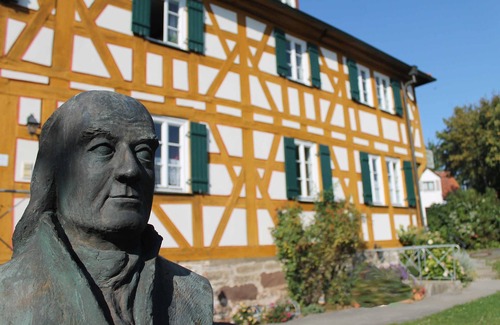 Bad Windsheim Cottage | Ferienwohung Pastoriushaus - Pension Pastoriushaus