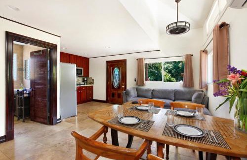Wailua House | Fern Grotto Inn