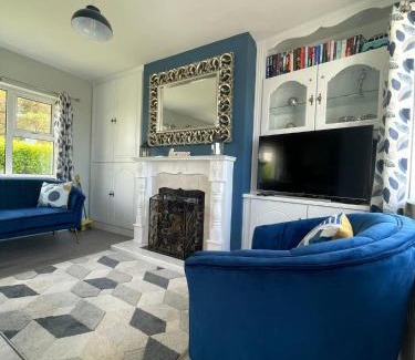 Derrybeg House | Fernfield Cottage