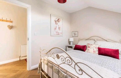 Banbridge Apartment | Fernhill Loft 2 Bedroom Apartment