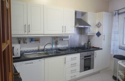 Lagoa Apartment | Ferragudo apartment-terrace sea view-calm.