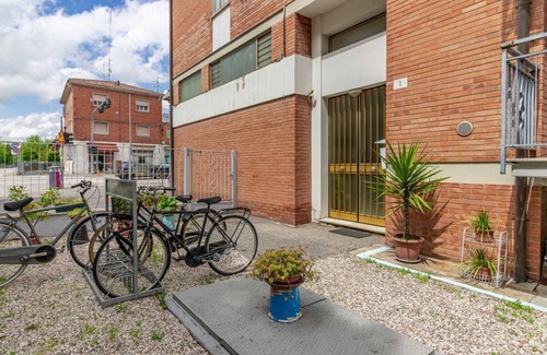 Ferrara Apartment | Ferrara Fair Huge Apartment x7!