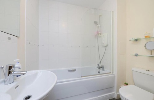 Muirhouse Apartment | Ferry Gait Apartments