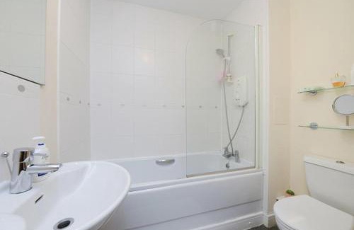 Muirhouse Apartment | Ferry Gait Apartments