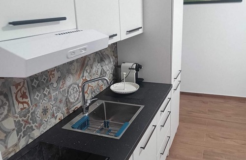 San Teodoro Apartment | Ferry Terminal Apartment, 2 steps from embarkations, station, historic center