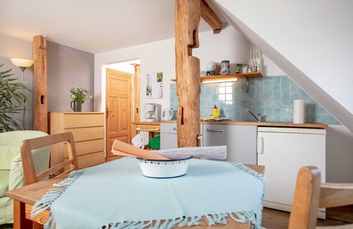 Rugen Island Apartment | Feuerstein - Manor Ketelshagen - romantic, quiet location