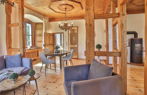 Klosterlangheim Apartment | FeWo (56qm) in historischem Gebäude in ruhiger Umgebung
