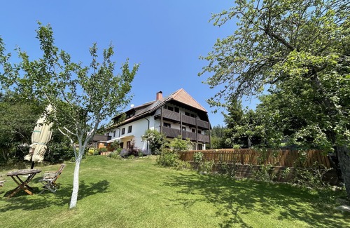 Unterbrand Apartment | Fewo, 60 qm, Balkon, 1-max. 6 Personen, 2 SZ, Idyllisch, Badesee, Aktiv-urlaub