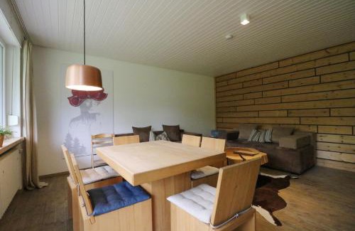 Muggenbrunn Apartment | Fewo "am Mühlenbach" im Haus Hohfels, 2 Schlafzimmer, Todtnau-Muggenbrunn, Hochschwarzwald