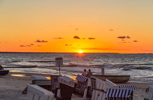 Zempin Apartment | Fewo Anemone - mit Balkon und nur 200m bis zum Strand