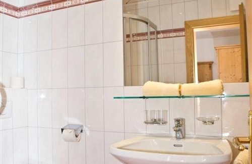 Flachau Apartment | Fewo B - Landhaus Huber