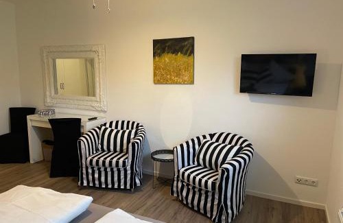 Altheide Apartment | FeWo & Dz "Am Wald"