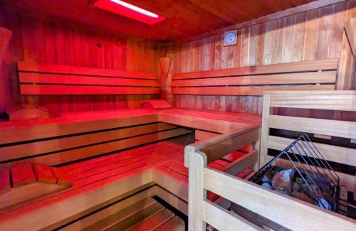 Lichteneck Apartment | FeWo Goldstück mit privatem SPA und Whirlpool