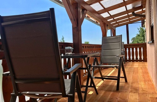 Stockheim Apartment | Fewo Seeblick - Holiday home Eitel