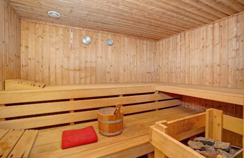 Bad Wildbad Apartment | Fewo Talblick mit Schwimmbad
