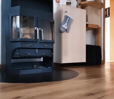 Weckersdorf Apartment | Fewo Zur Alten Schule