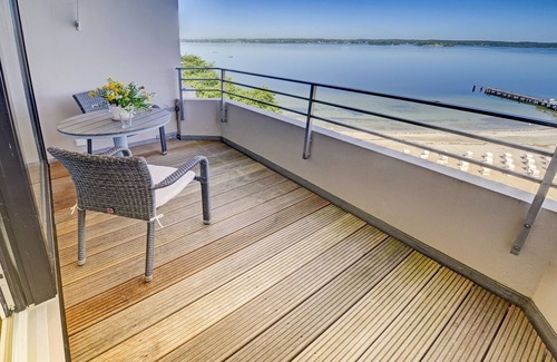 Gluecksburg Apartment | fewo1846 - Rooftop (App. 604) elegant studio apartment with sea views