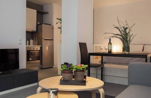 Palaio Faliro Apartment | #FH11 Large studio in Faliro