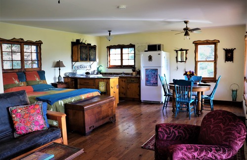 Erickson Resort | Fiddlehead Cabin With Outdoor Sauna by Riding Mountain National Park, Clear Lake