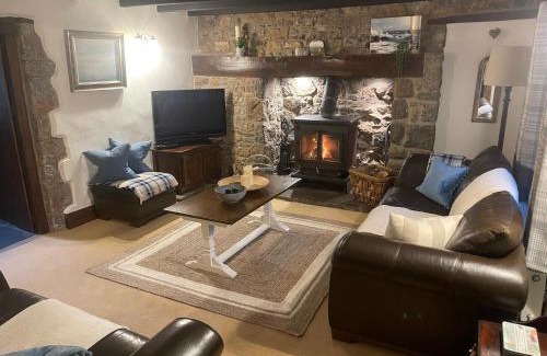 St. Florence House | Fiddlers Green Cottage Tenby