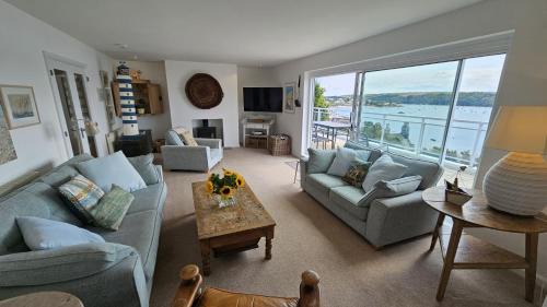 St. Mawes House | Fiddlers Green