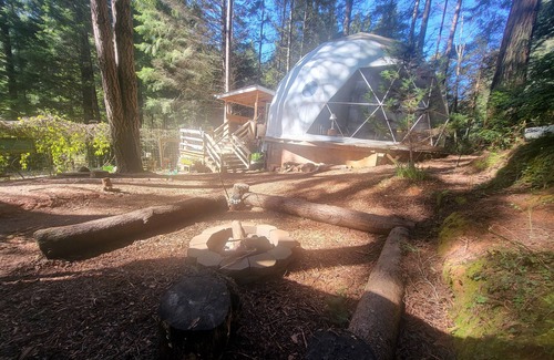McKinleyville House | Fieldbrook Gnome Dome
