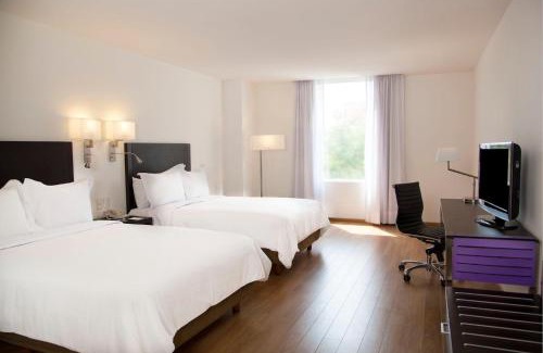 Naucalpan Hotel | Fiesta Inn Express Naucalpan