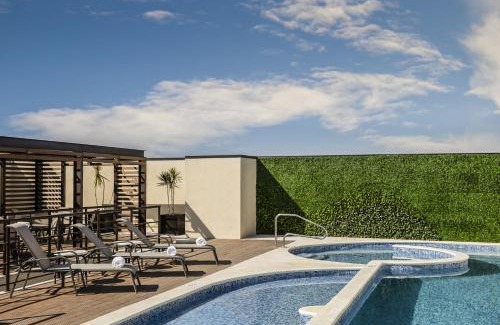 Mercurio Hotel | Fiesta Inn Express Queretaro Constituyentes