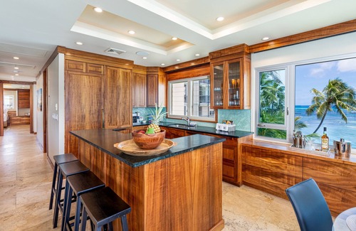 Diamond Head - Kapahulu - St. Louis Condo | Fifty Shades of Blue Penthouse 61
