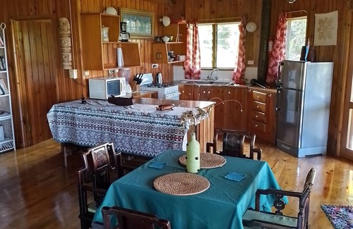 Savusavu Cottage | Fiji Cottage, 2 bedrooms, sea views, tropical gardens