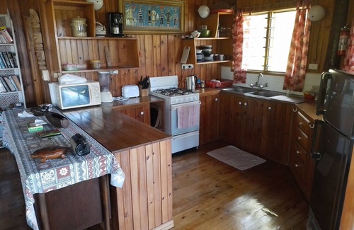 Savusavu Cottage | Fiji Cottage, 2 bedrooms, sea views, tropical gardens