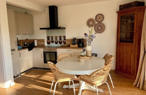 Schwalefeld Apartment | Fijn Appartement met Fantastisch Uitzicht