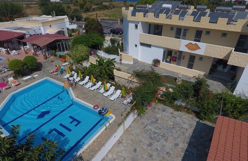 Tingaki Apartment | Fili Hotel Apartments