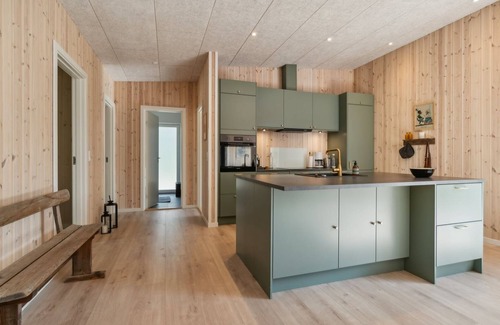 Øer Strand House | "Filip" - 1.2km from the sea by Interhome